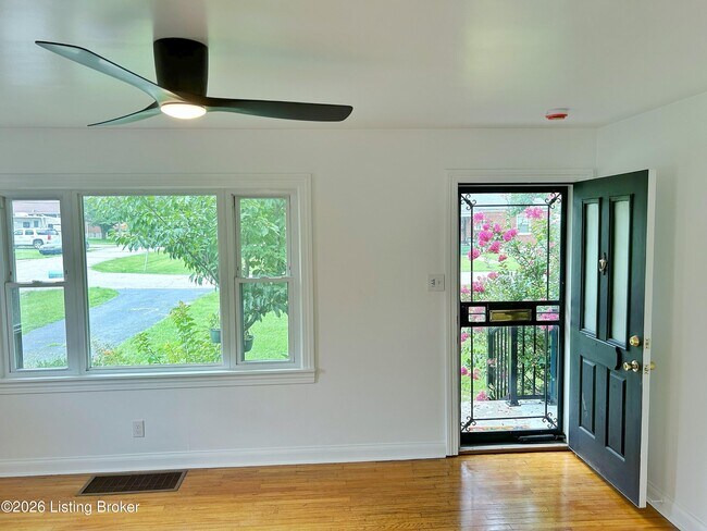 Building Photo - 2915 Molter Ct