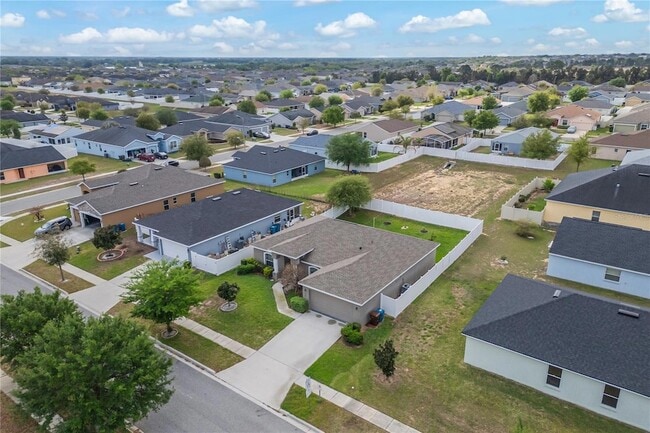 Building Photo - 520 Pheasant Dr