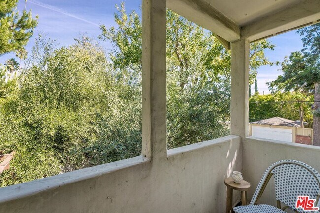 Building Photo - 4300 Laurelgrove Ave