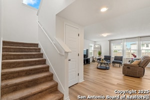 Building Photo - 3538 Silver Set