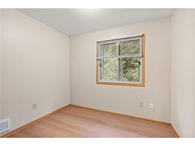 Building Photo - 926 Wescott Trail