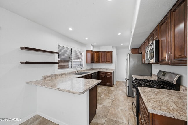 Building Photo - 3906 E Kimberly Way