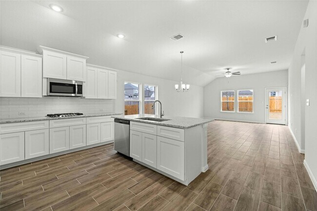 Building Photo - 329 Bright Star Ln