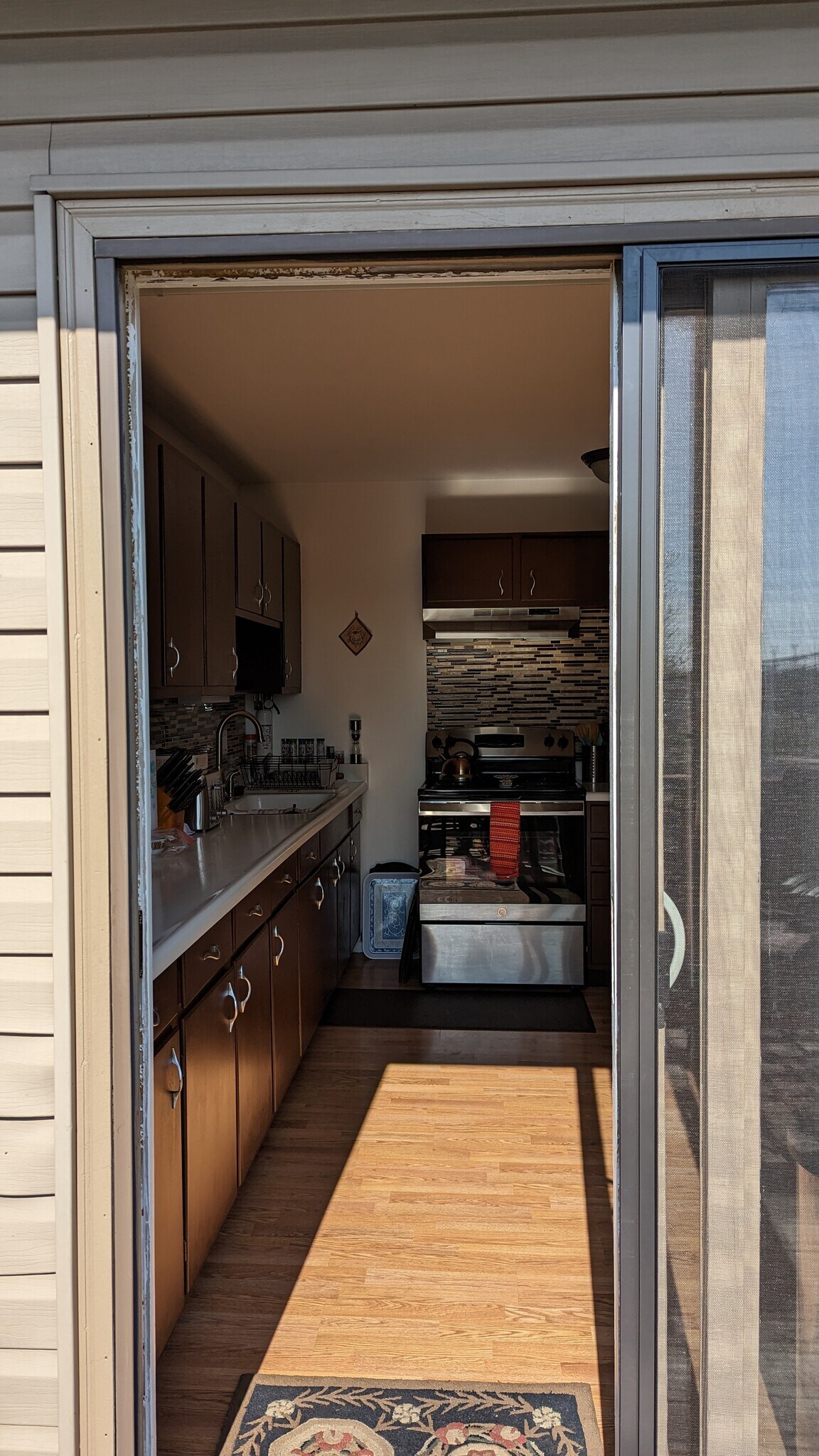 Building Photo - 1711 Reetz Rd