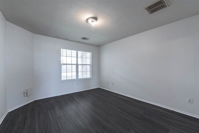 Building Photo - 14423 Benningcrest Ln