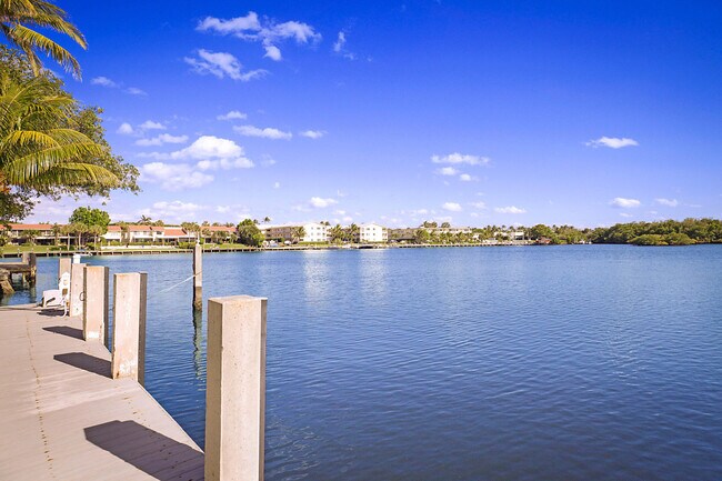 Building Photo - 2 Inlet Cay Dr