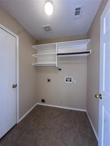 Building Photo - 10113 Noel Dr