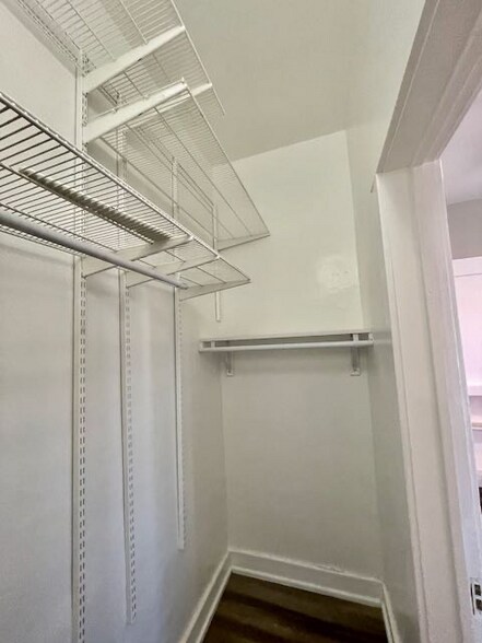 Building Photo - 1575 N Gaylord St