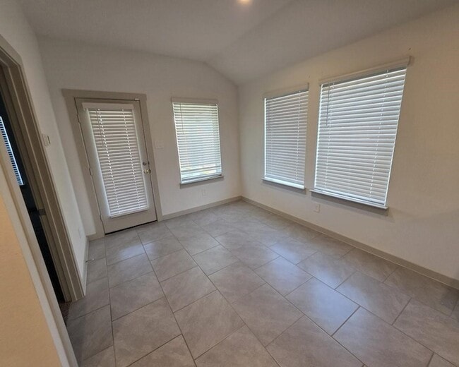 Building Photo - 4918 Natchez Trce