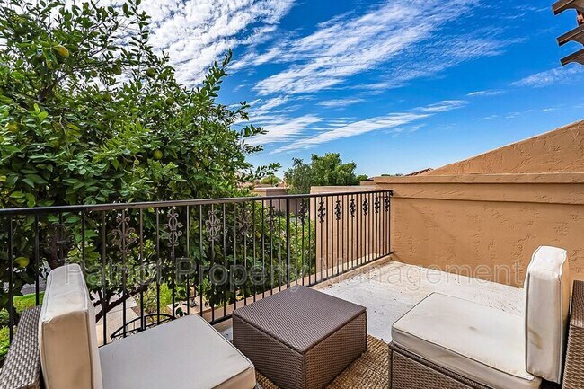 Building Photo - 8602 E Vista Del Lago