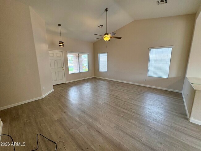 Building Photo - 8556 W Carol Ave