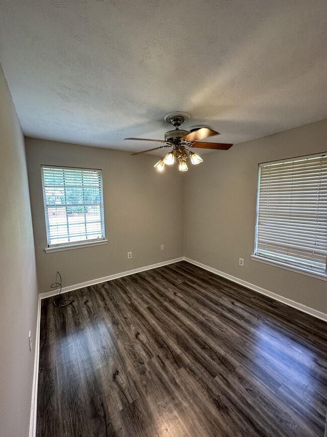 Building Photo - 5703 Medallion Dr