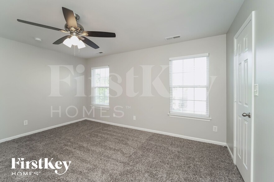 Building Photo - 11303 Joe Morrison Ln