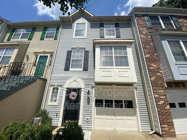 Primary Photo - 11303 Kings Crest Ct