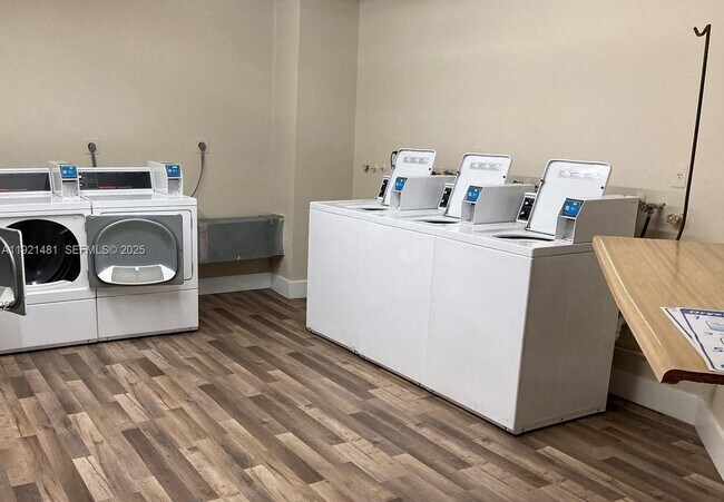 Building Photo - 8035 SW 107th Ave