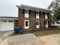 Building Photo - 5918 Woodside Ave