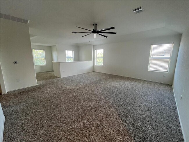 Building Photo - 6825 Colorado Bluffs Rd