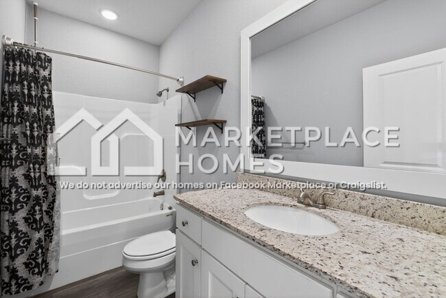 Building Photo - 439 N Otoe St