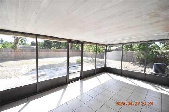 Building Photo - 3667 Sugarcreek Dr