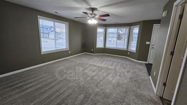 Building Photo - 9302 W Caelen Ave