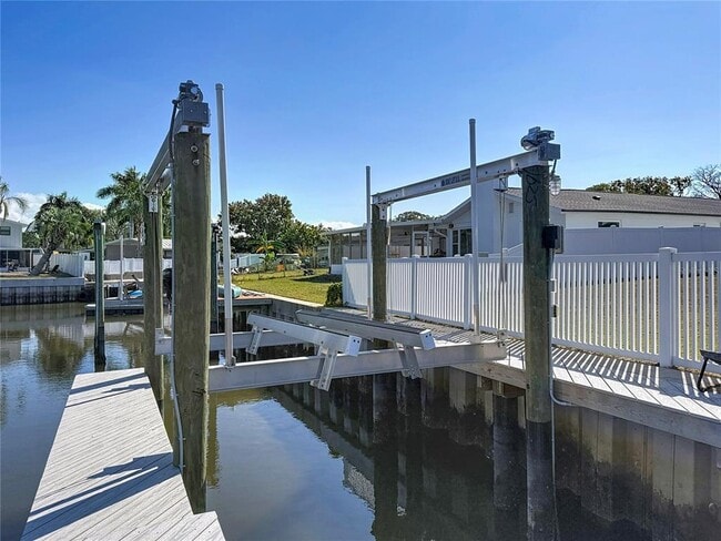 Building Photo - 10709 Donbrese Ave