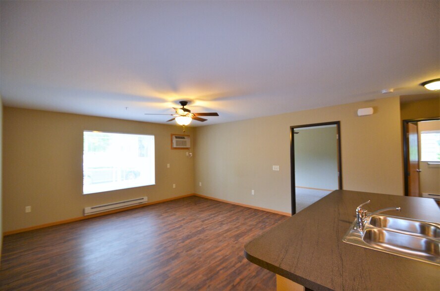 Living Area - 420 11th St N