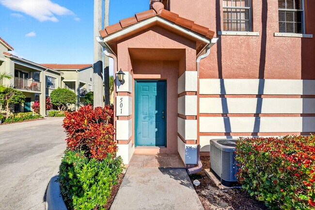 Building Photo - 501 Belmont Pl