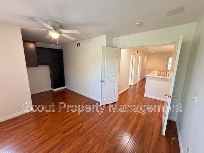 Building Photo - 39877 Worthington Pl