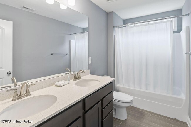 Building Photo - 18507 Chadwick Glen Cir