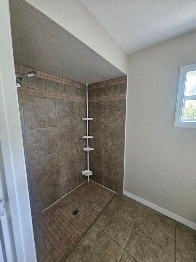 Building Photo - Single Family home in Port Charlotte