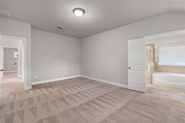 Building Photo - 3733 Cecelia Ln