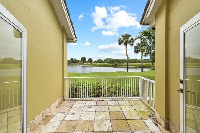 Building Photo - 2576 Muirfield Ct