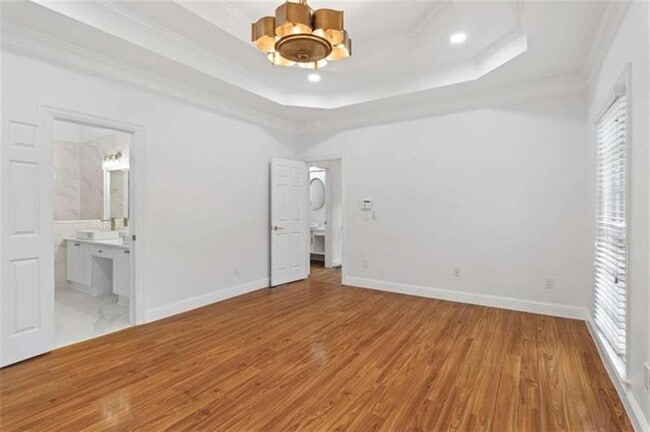 Building Photo - 1711 Summit Glen Ln NE