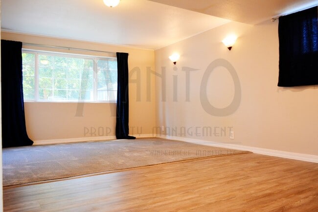 Building Photo - 1624 S Grand Blvd