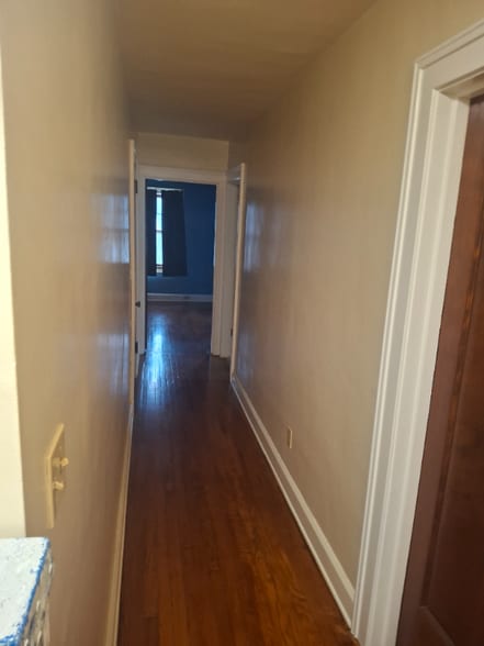 Building Photo - 149 Eastern Heights Blvd