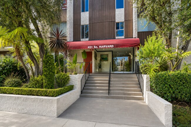 Building Photo - 451 S Harvard Blvd