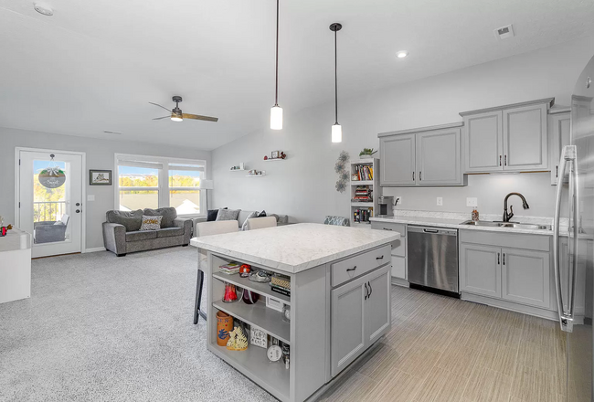 Building Photo - 7612 Woodhaven Ct
