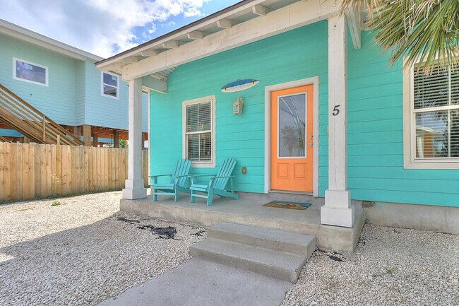 Building Photo - 1617 S Station St