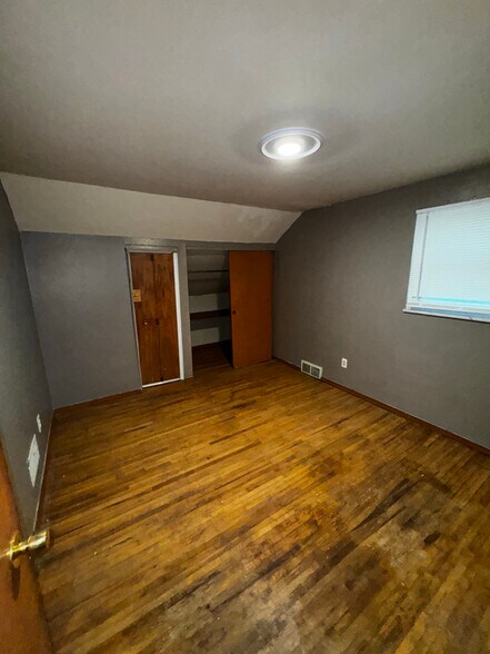 Building Photo - 1708 Cone St