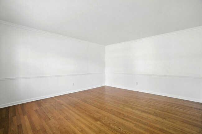 Building Photo - 24 Bohnert Dr