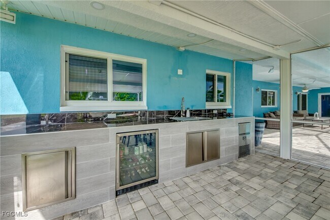 Building Photo - 5325 Mikado Ct