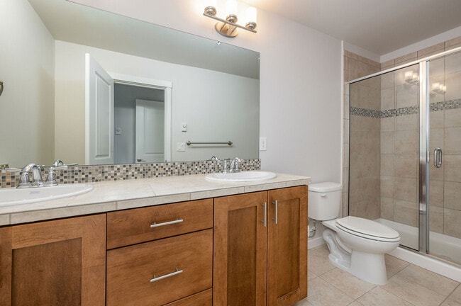 Building Photo - 5903 185th Ct NE