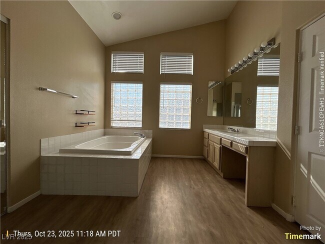 Building Photo - 8589 Coyote Peak Cir