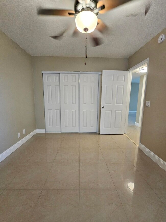 Building Photo - 1440 Windorah Way