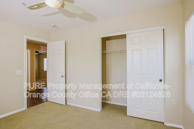 Building Photo - 3 Flowerdale