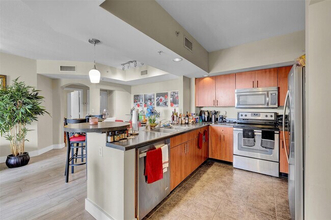 Building Photo - 110 N Federal Hwy