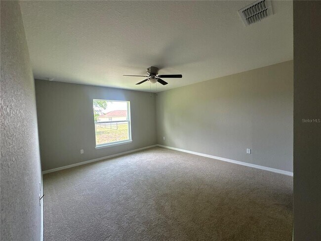 Building Photo - 115 Juniper Run