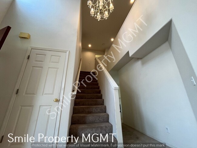 Building Photo - Spacious 4 Bedroom Home in Bethany