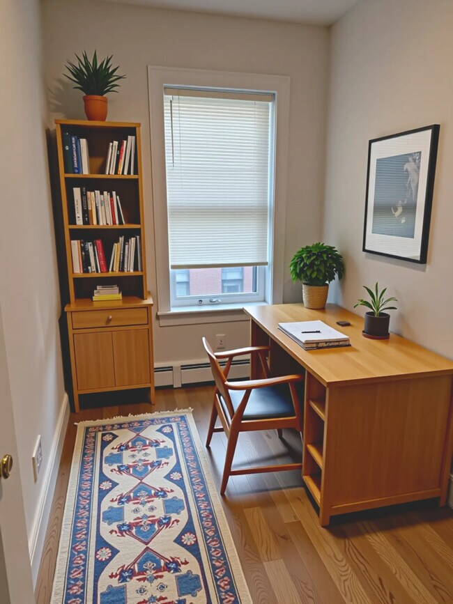 Building Photo - 8 4th St