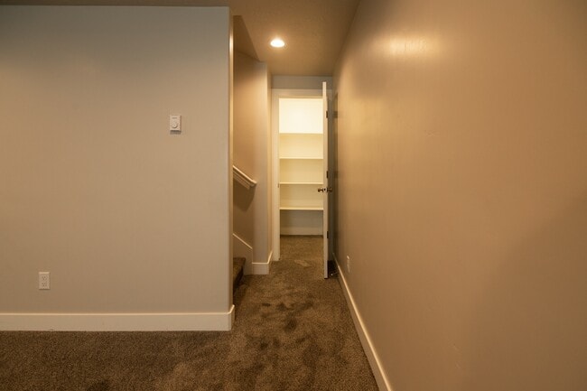 Building Photo - 4156 S 2825 W